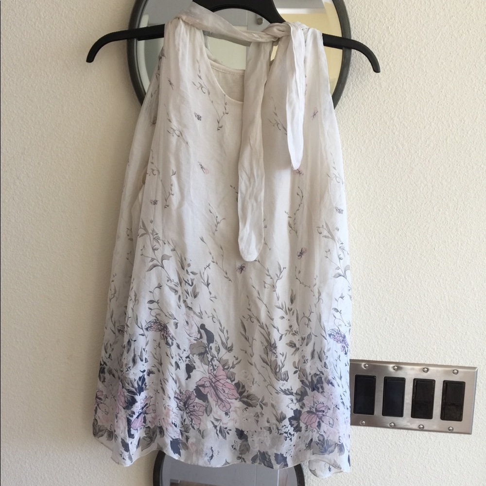 Flowery Flowing Sleeveless Shirt